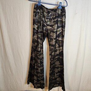 No Boundaries Yogaa Pants -- ITEM #2258